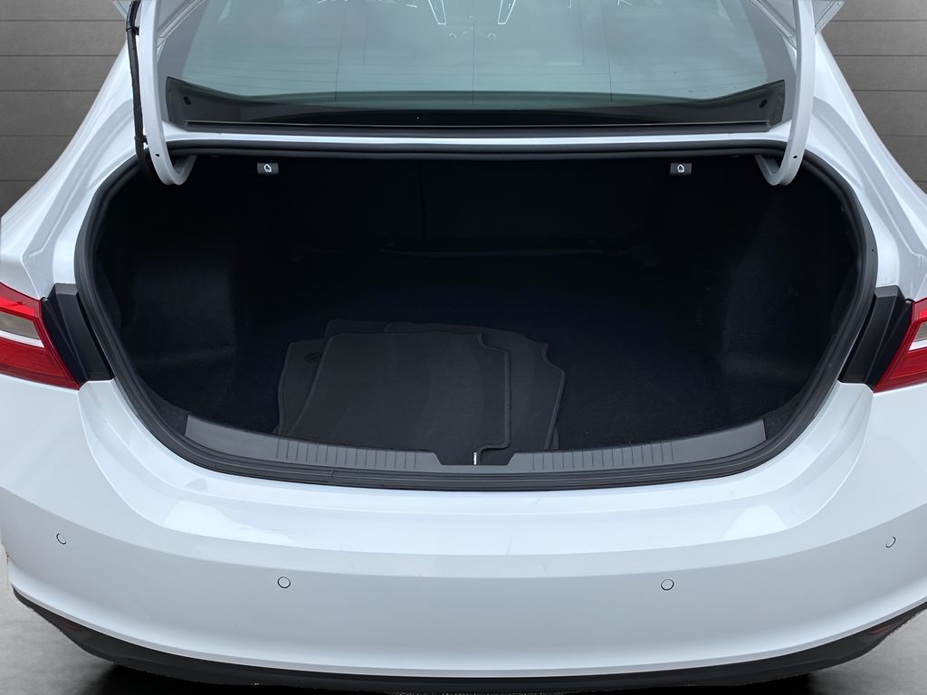 2024 Chevrolet Malibu 1LT photo 22