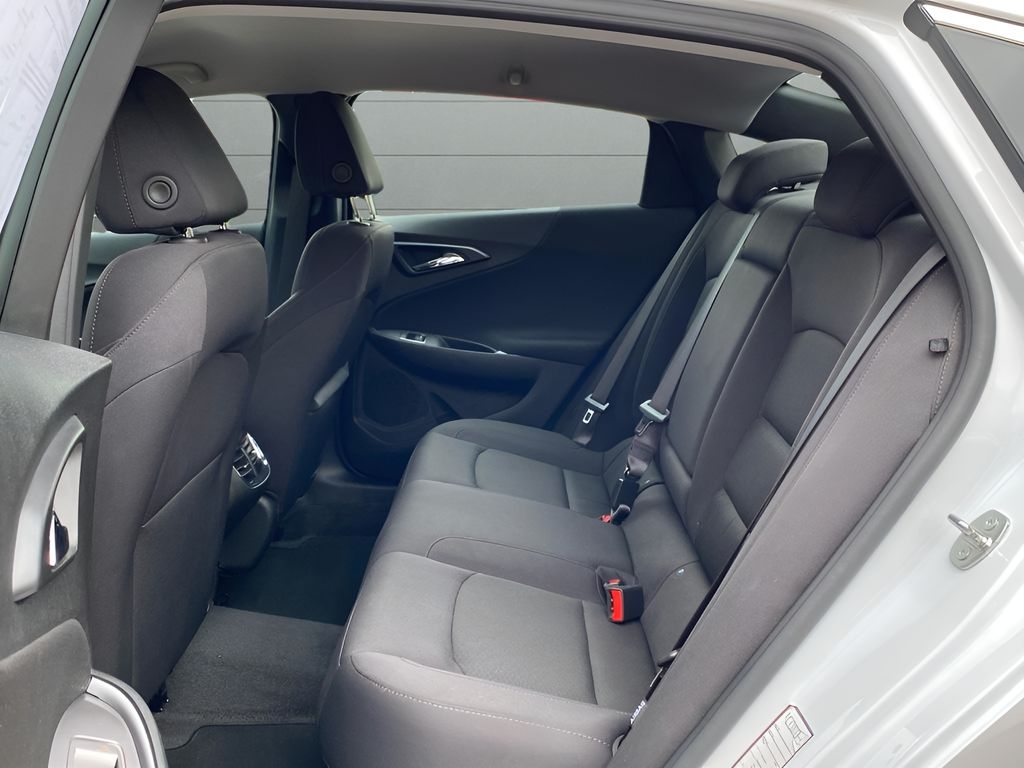 2024 Chevrolet Malibu 1LT photo 21