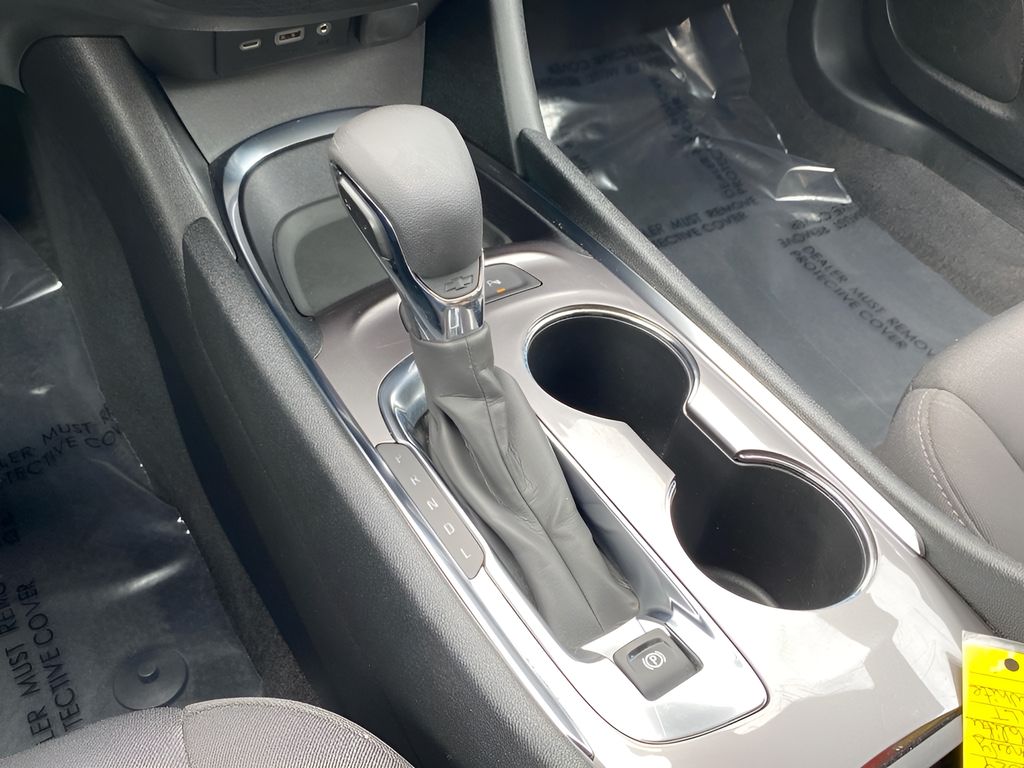 2024 Chevrolet Malibu 1LT photo 16