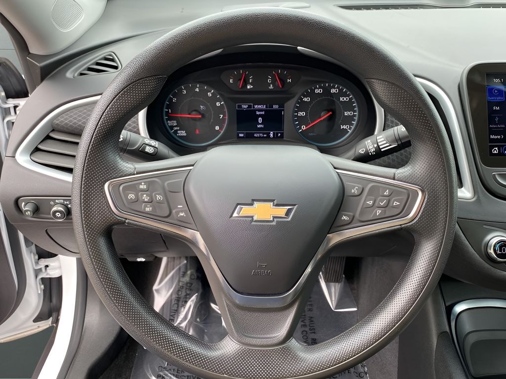 2024 Chevrolet Malibu 1LT photo 13