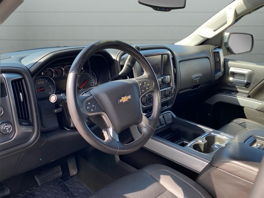 2016 Chevrolet Silverado 1500 LTZ photo 11