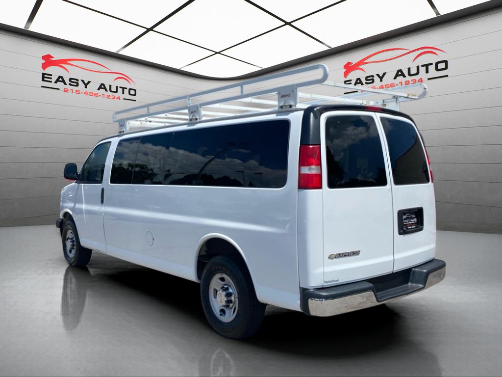 2019 Chevrolet Express 3500 LT - photo 6
