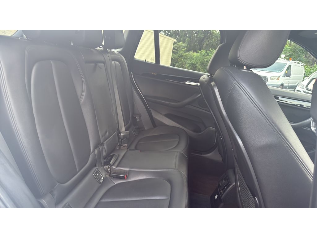 2018 BMW X1 xDrive28i - photo 18