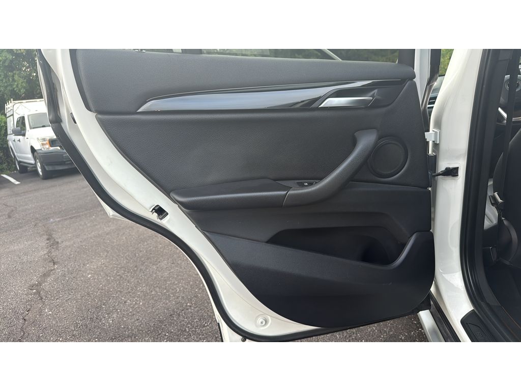 2018 BMW X1 xDrive28i - photo 20