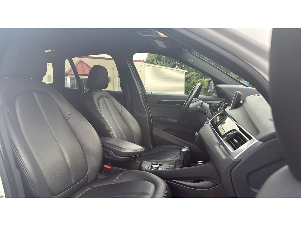 2018 BMW X1 xDrive28i - photo 16
