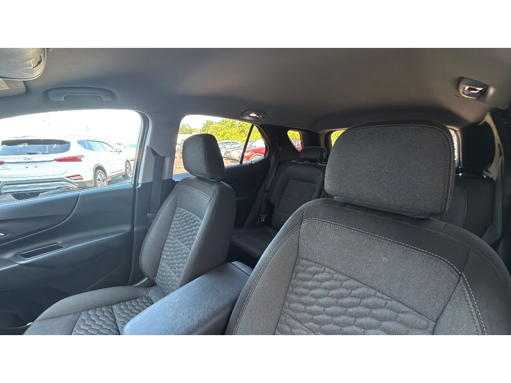 2018 Chevrolet Equinox LT - photo 10