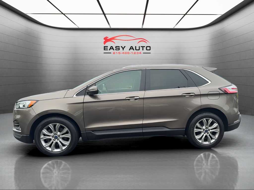 2019 Ford Edge Titanium photo 33
