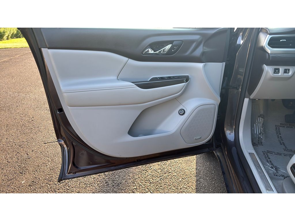 2017 GMC Acadia SLT - photo 29