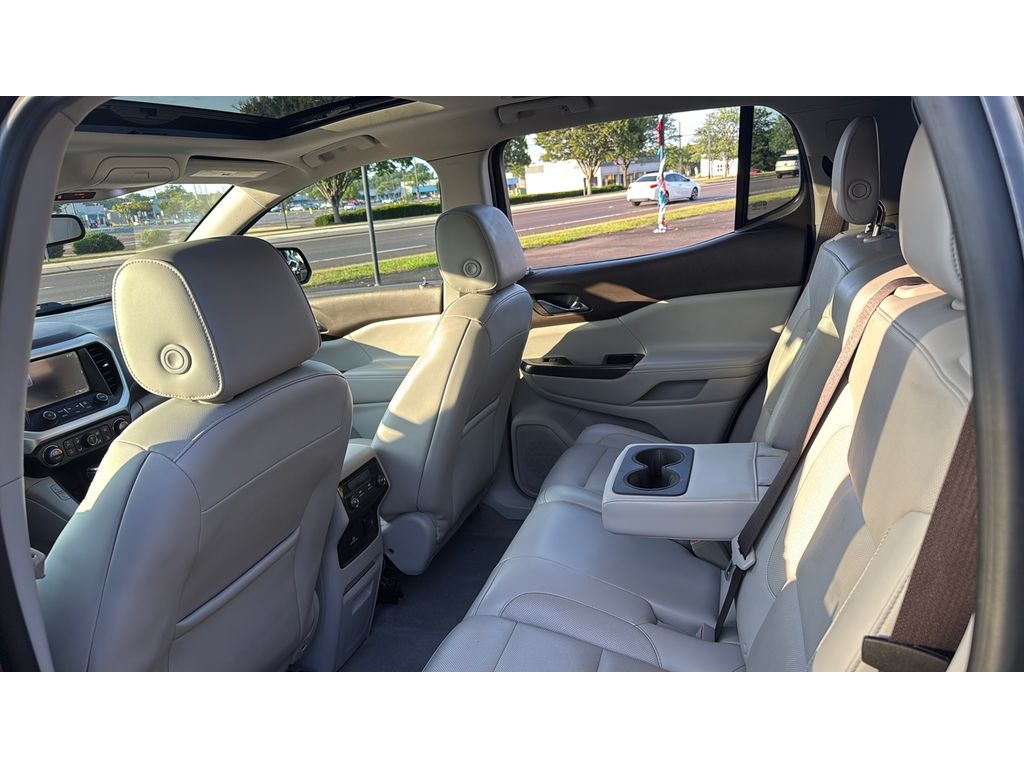 2017 GMC Acadia SLT - photo 12