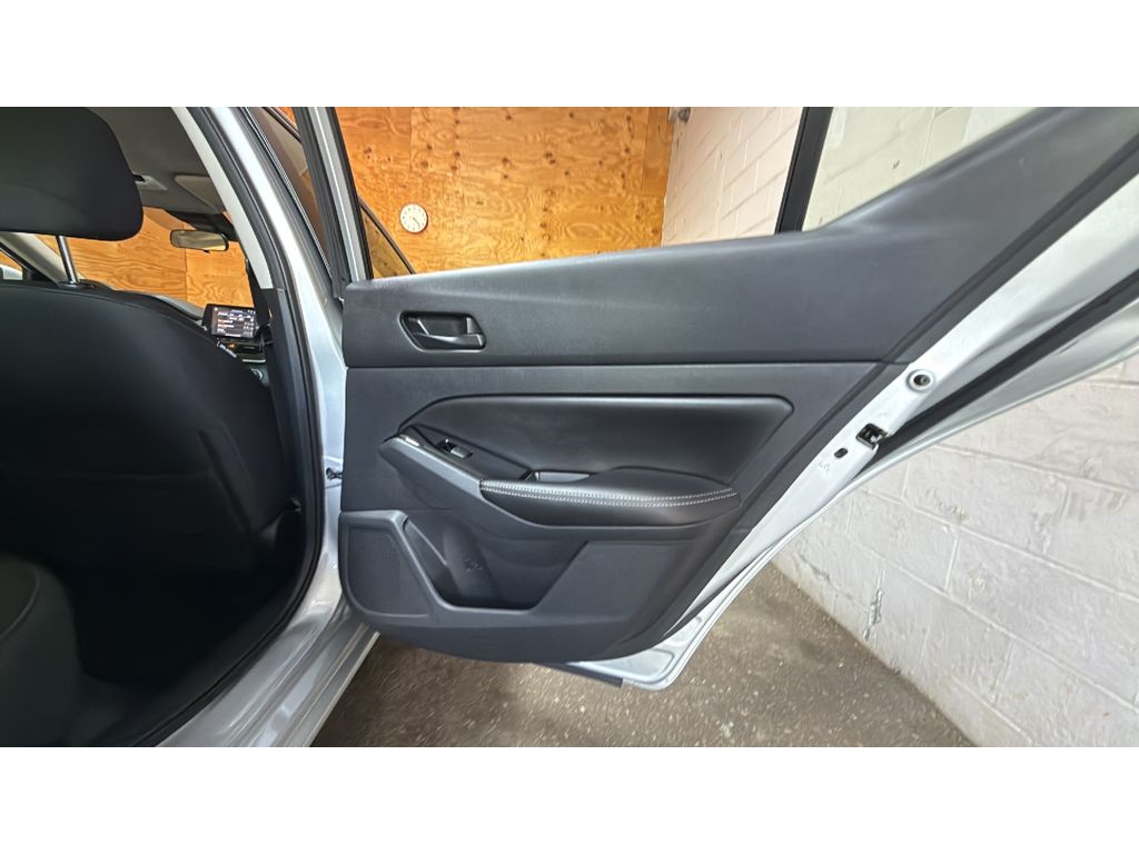 2023 Nissan Altima 2.5 SV - photo 13