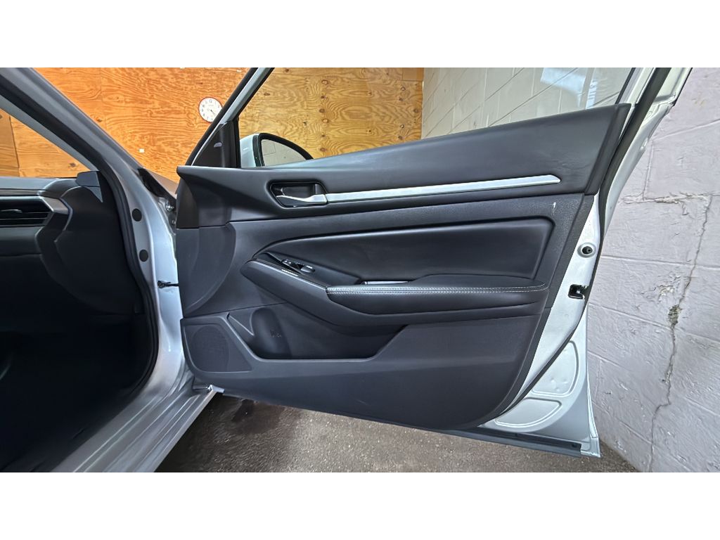 2023 Nissan Altima 2.5 SV - photo 16