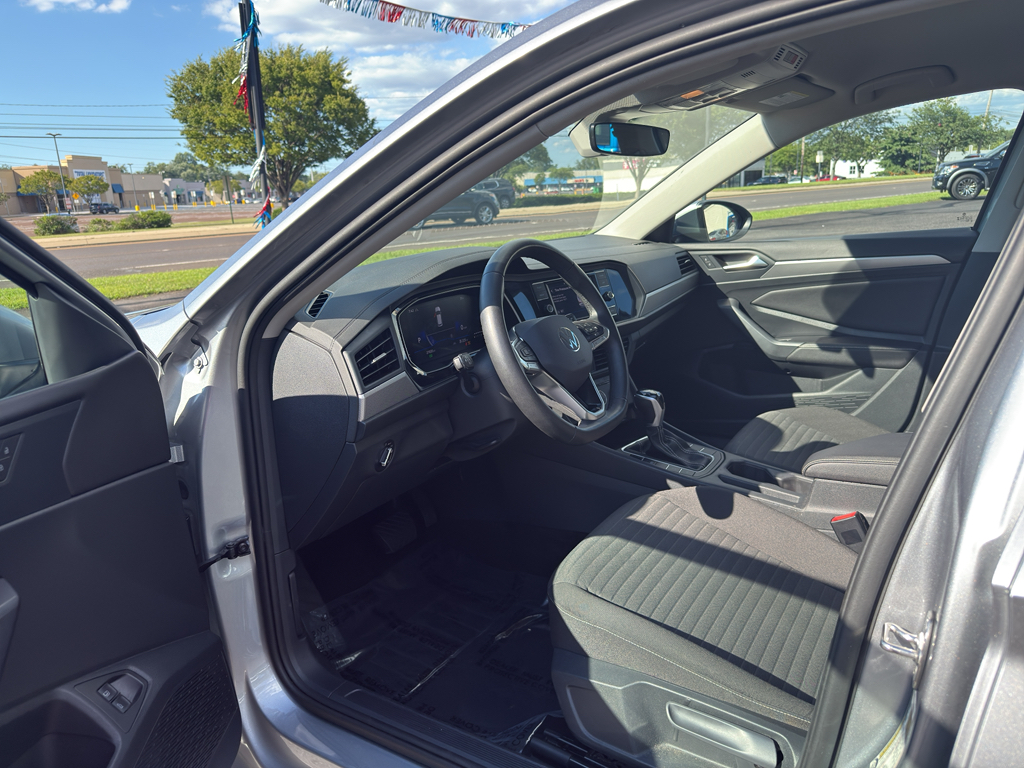 2024 Volkswagen Jetta S photo 8