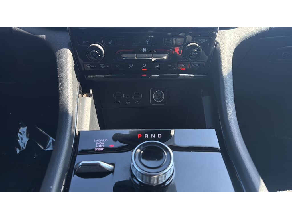 2023 Jeep Grand Cherokee Limited - photo 13