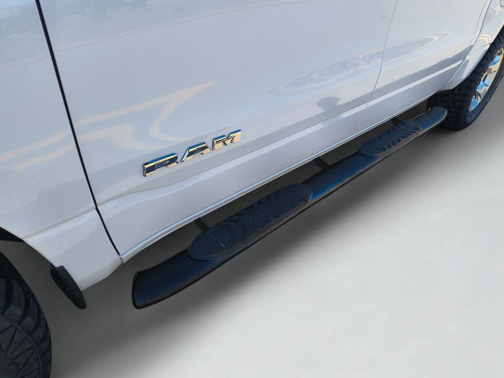 2019 Ram 1500 Big Horn - Bright White Clearcoat exterior view 15