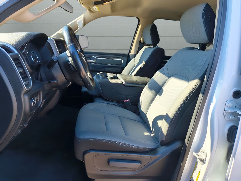 2019 Ram 1500 Big Horn - Bright White Clearcoat exterior view 18