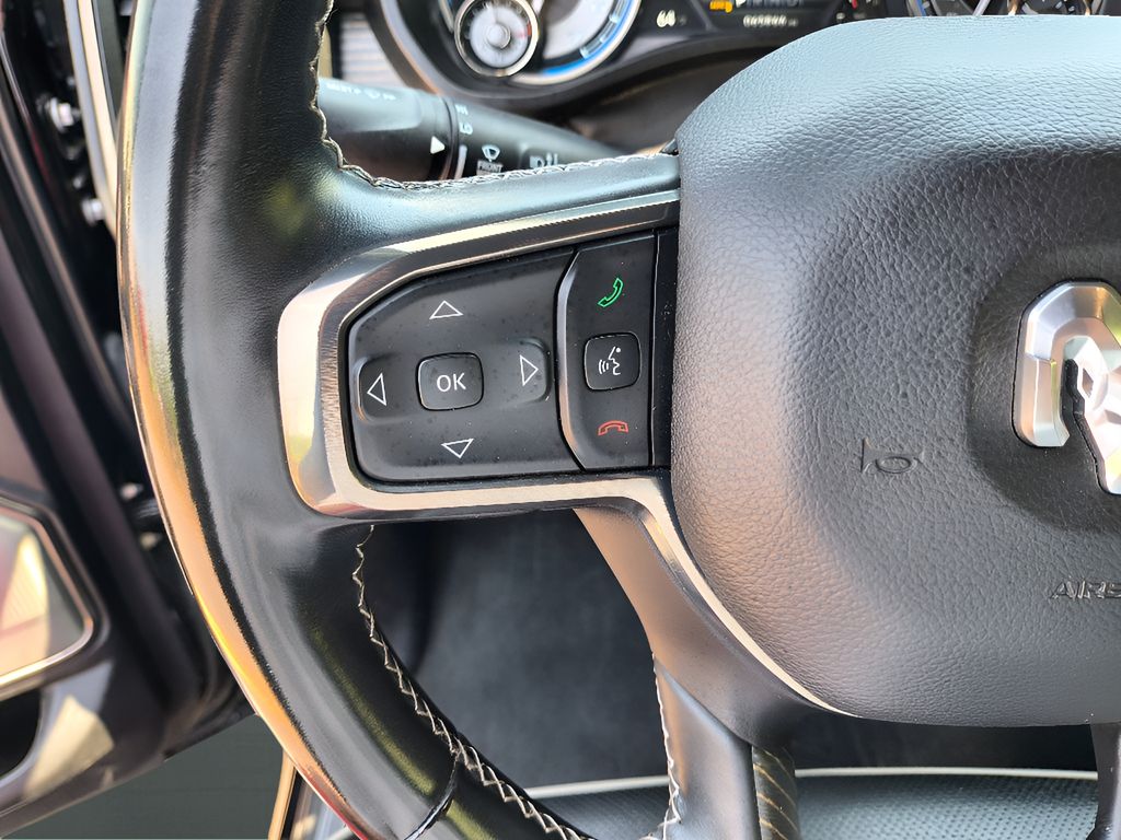 2021 Ram 1500 Limited - Diamond Black Crystal Pearlcoat exterior view 19