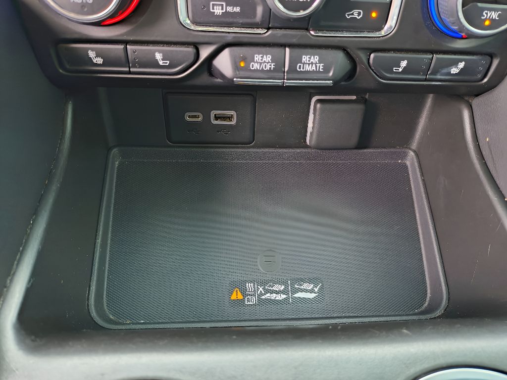 2021 Chevrolet Tahoe LT - Summit White exterior view 20