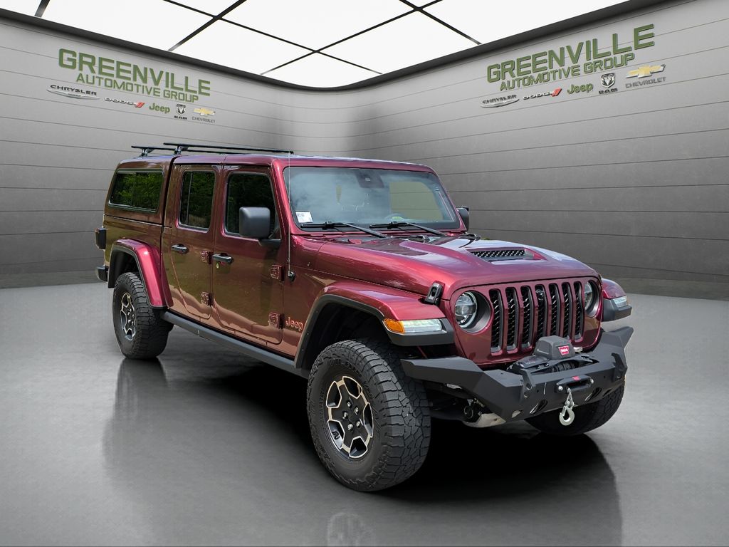 2021 Jeep Gladiator Mojave - Snazzberry Pearlcoat exterior view 7