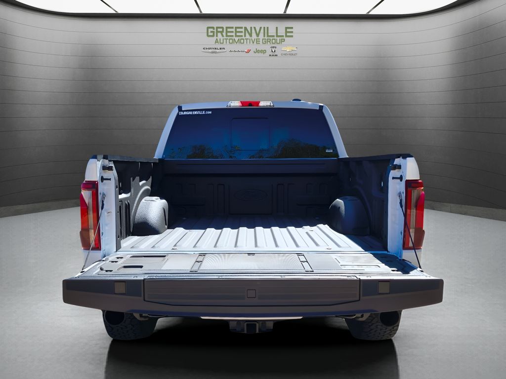 2024 Ford F-150 Raptor - Oxford White exterior view 7