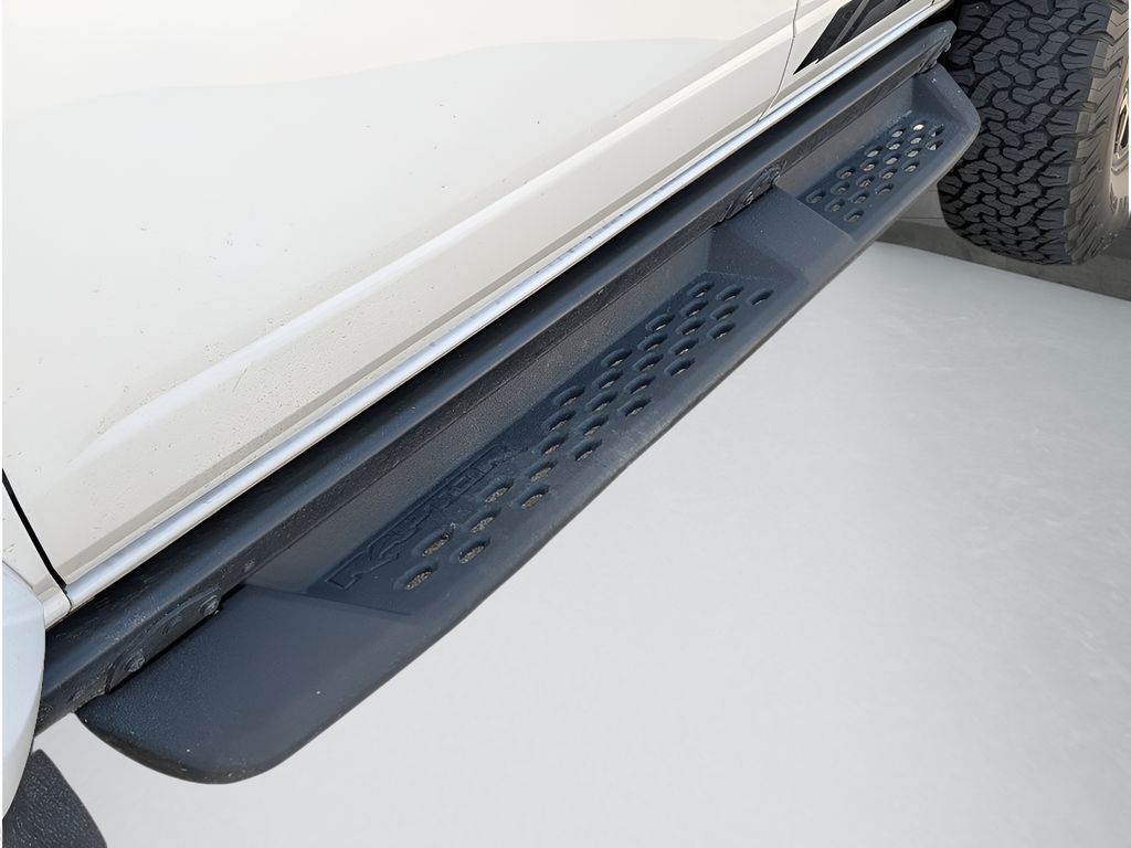 2024 Ford Bronco Raptor 4-DOOR 4x4 - Oxford White exterior view 12