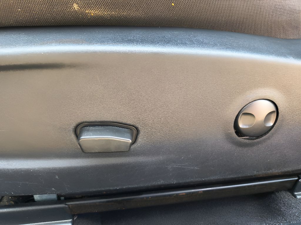 2022 Dodge Challenger SXT - Hellraisin exterior view 11