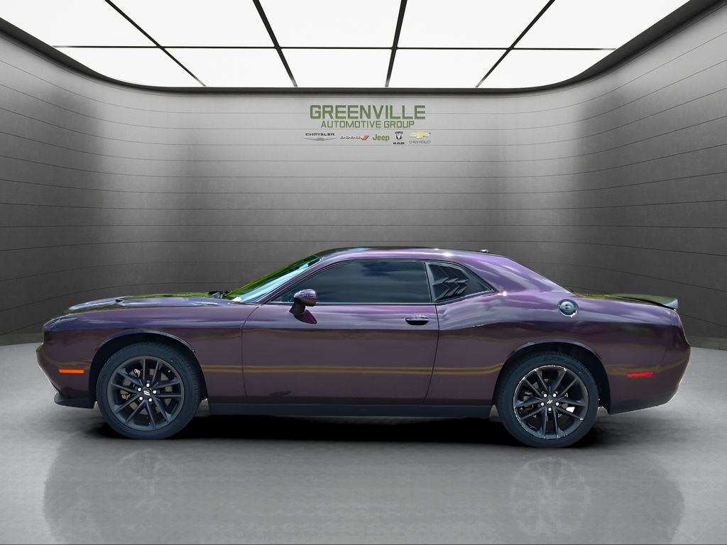 2022 Dodge Challenger SXT - Hellraisin exterior view 2