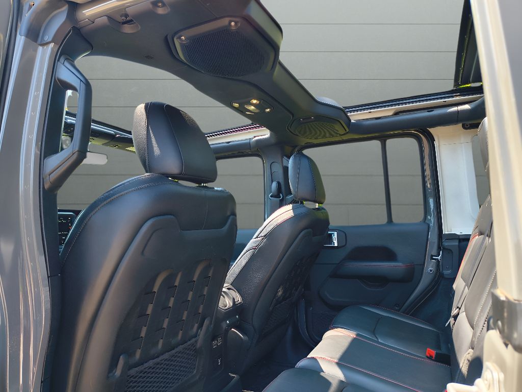 2020 Jeep Wrangler Unlimited Rubicon - Sting-Gray Clearcoat exterior view 12