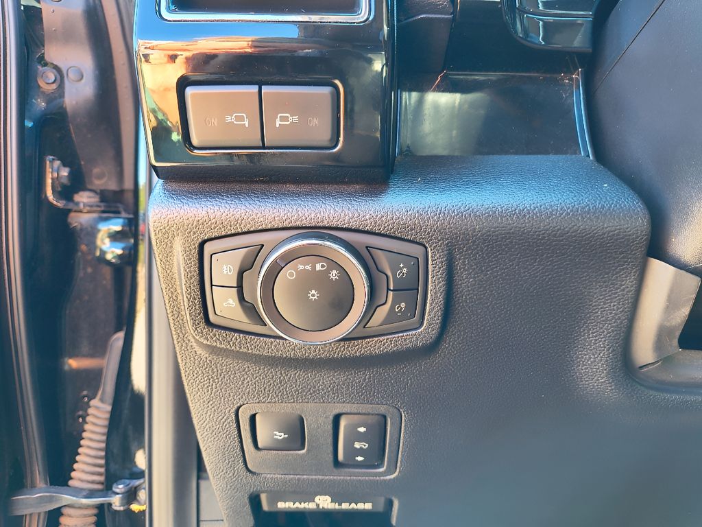 2019 Ford F-350 Super Duty - Agate Black Metallic exterior view 20