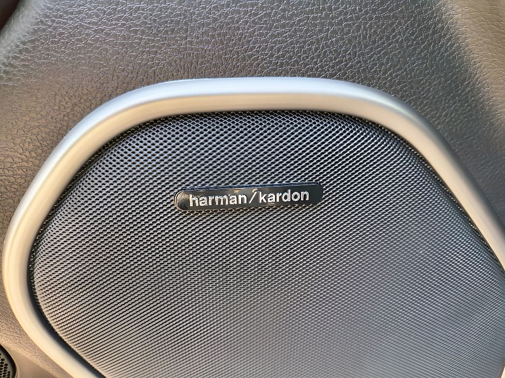 2019 Dodge Durango R/T - DB Black Clearcoat exterior view 7