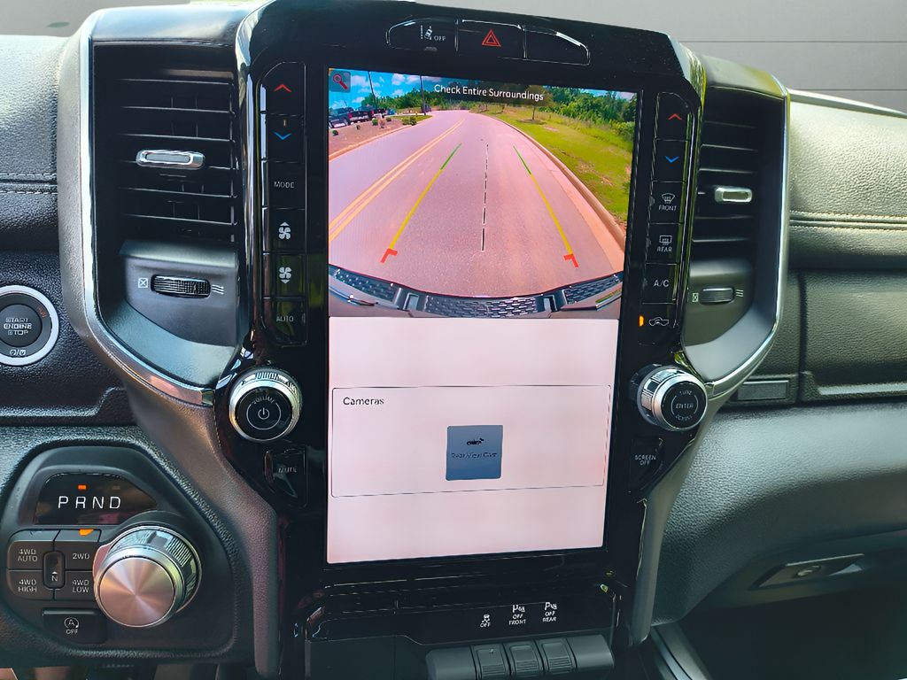 2025 Ram 1500 Laramie - Diamond Black Crystal Pearlcoat exterior view 18