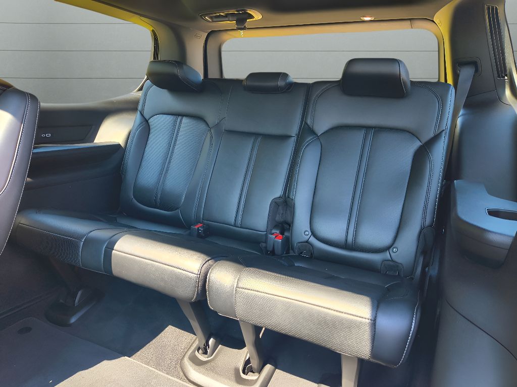 Used 2024 Jeep Wagoneer Series II Carbide