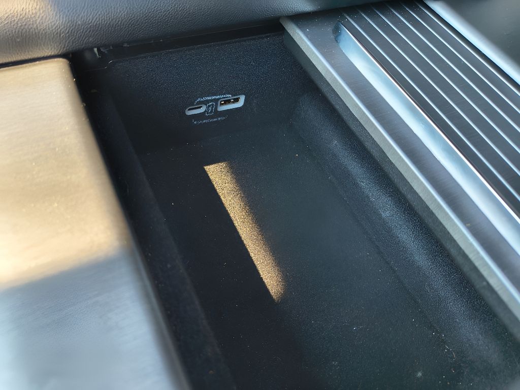 Used 2024 Jeep Wagoneer Series II Carbide