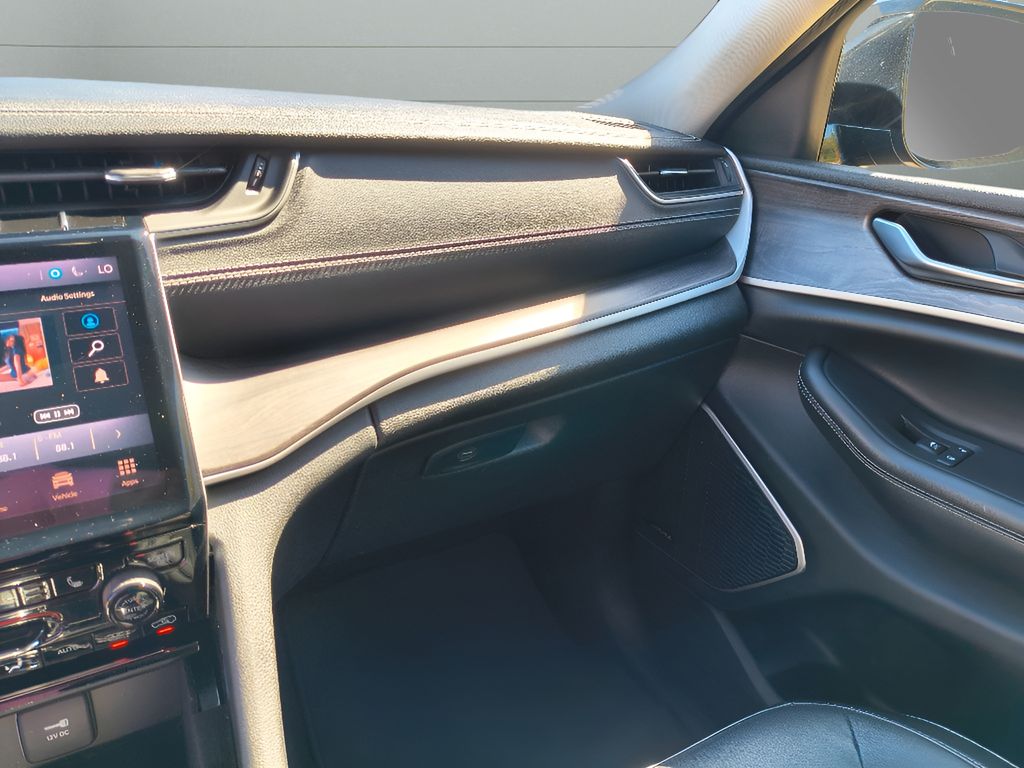 Used 2022 Jeep Grand Cherokee Limited