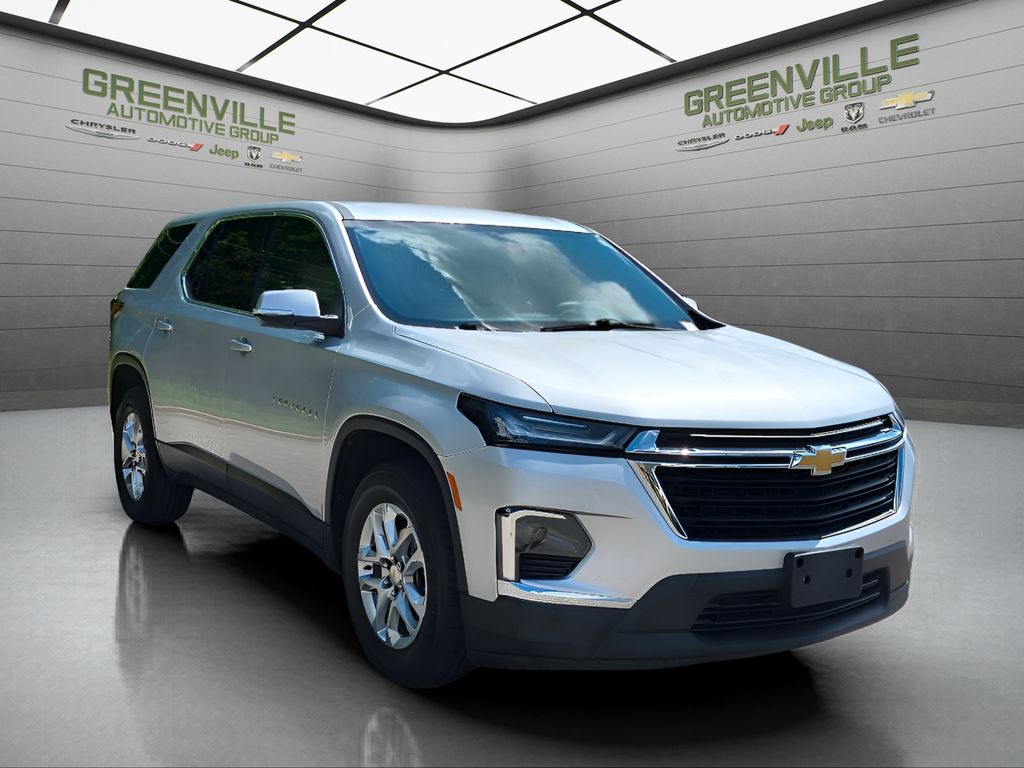 2022 Chevrolet Traverse LS - Silver Ice Metallic exterior view 10