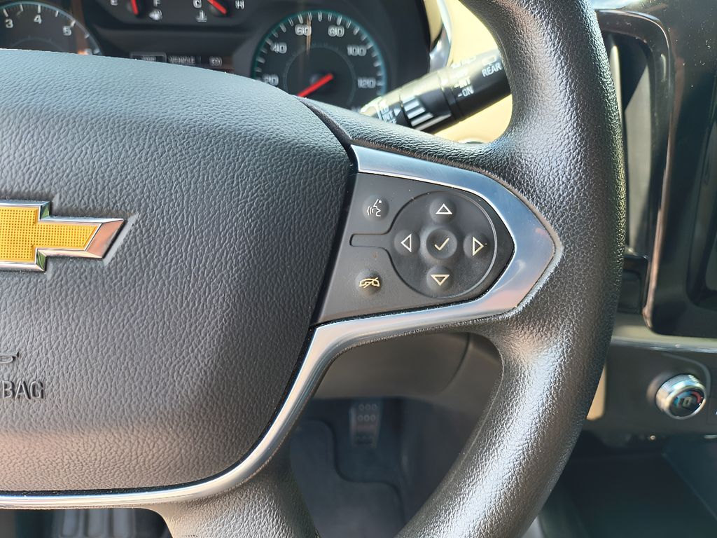 2022 Chevrolet Traverse LS - Silver Ice Metallic exterior view 19