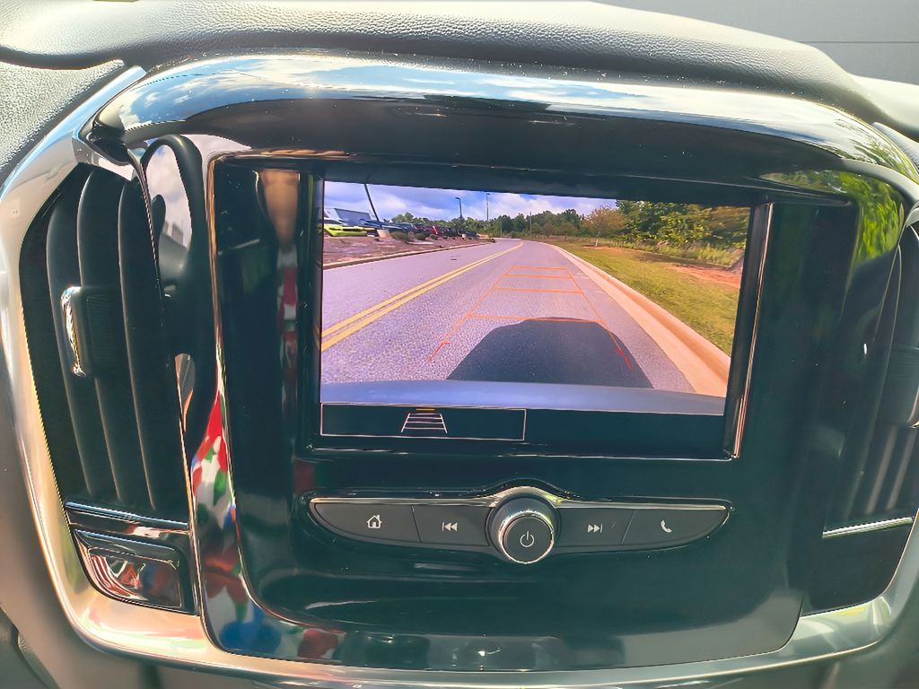 2021 Chevrolet Traverse LS - Silver Ice Metallic exterior view 20