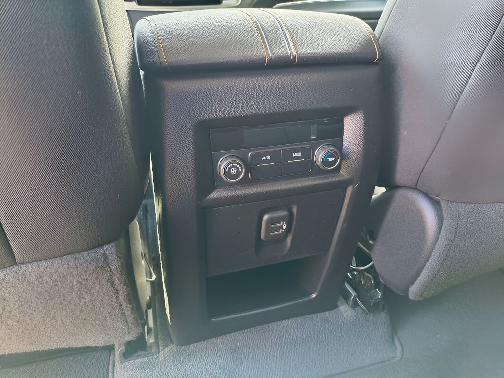 Used 2021 Chevrolet Traverse LS