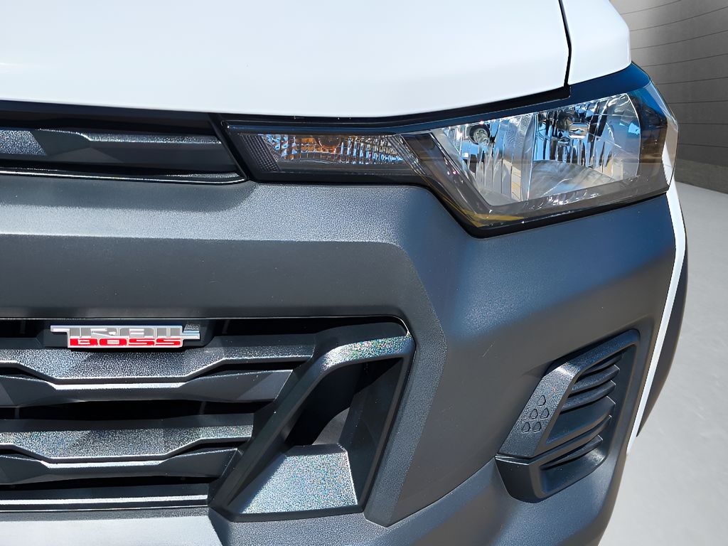 2024 Chevrolet Colorado 4WD Trail Boss - Summit White exterior view 13