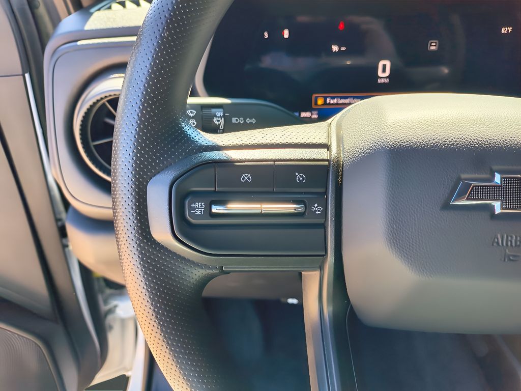 2024 Chevrolet Colorado 4WD Trail Boss - Summit White exterior view 19