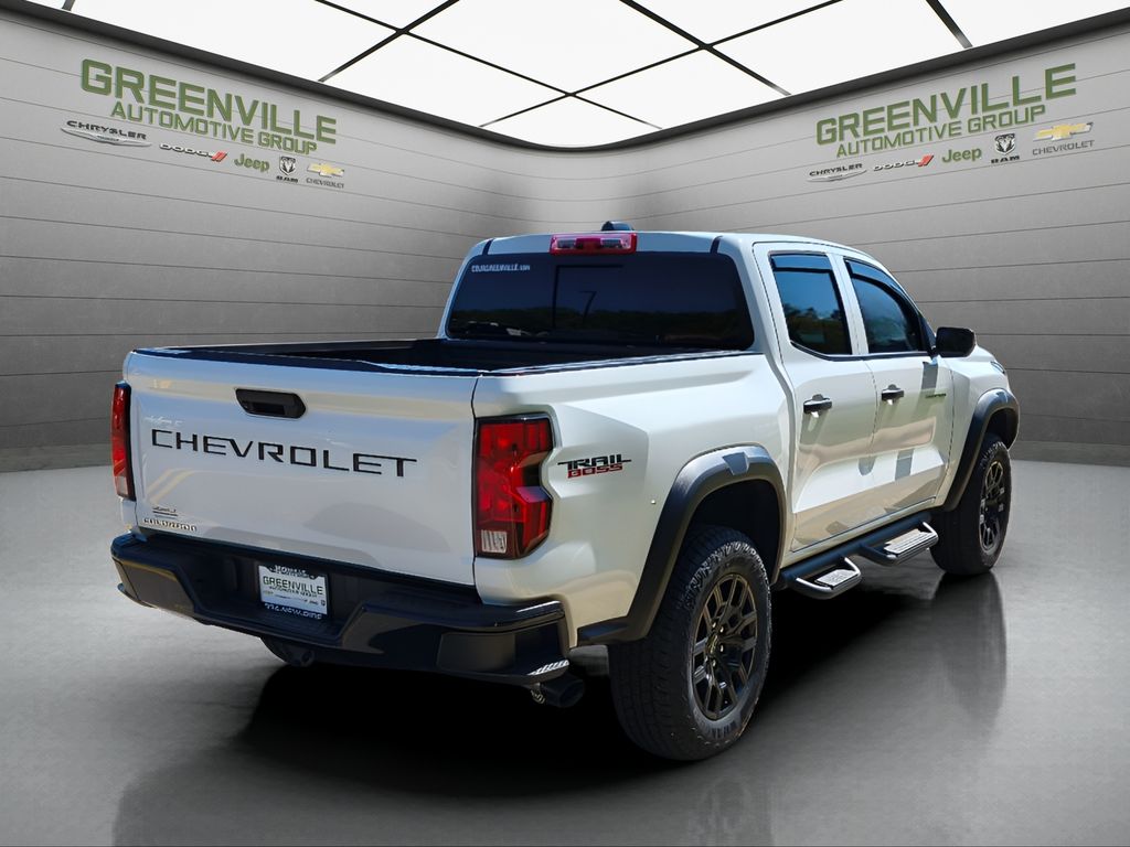 2024 Chevrolet Colorado 4WD Trail Boss - Summit White exterior view 9