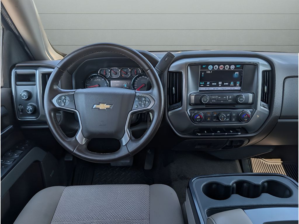 Used 2017 Chevrolet Silverado LT Crew Cab Z71 4WD