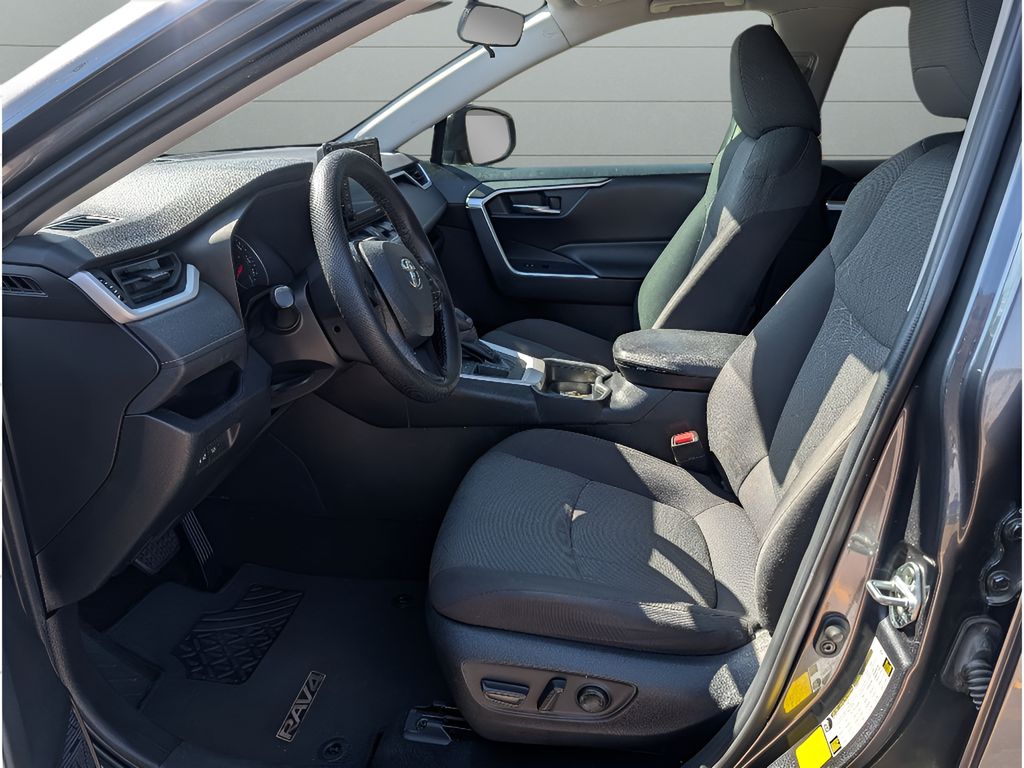 2020 Toyota RAV4 XLE - Magnetic Gray Metallic exterior view 15
