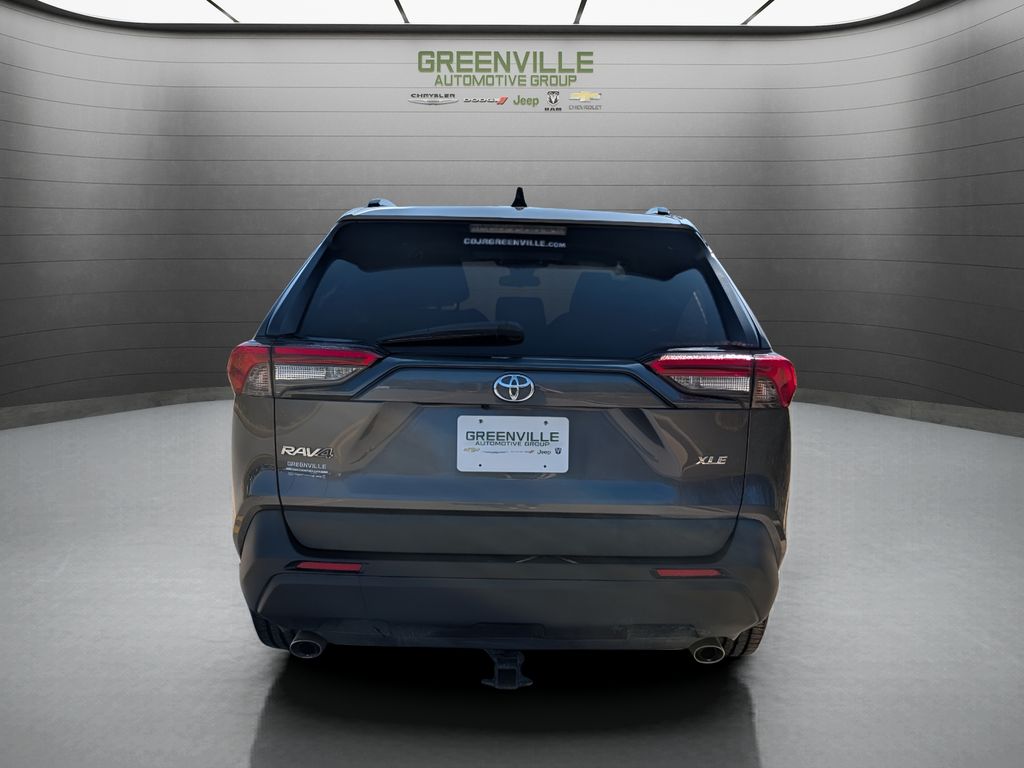2020 Toyota RAV4 XLE - Magnetic Gray Metallic exterior view 6