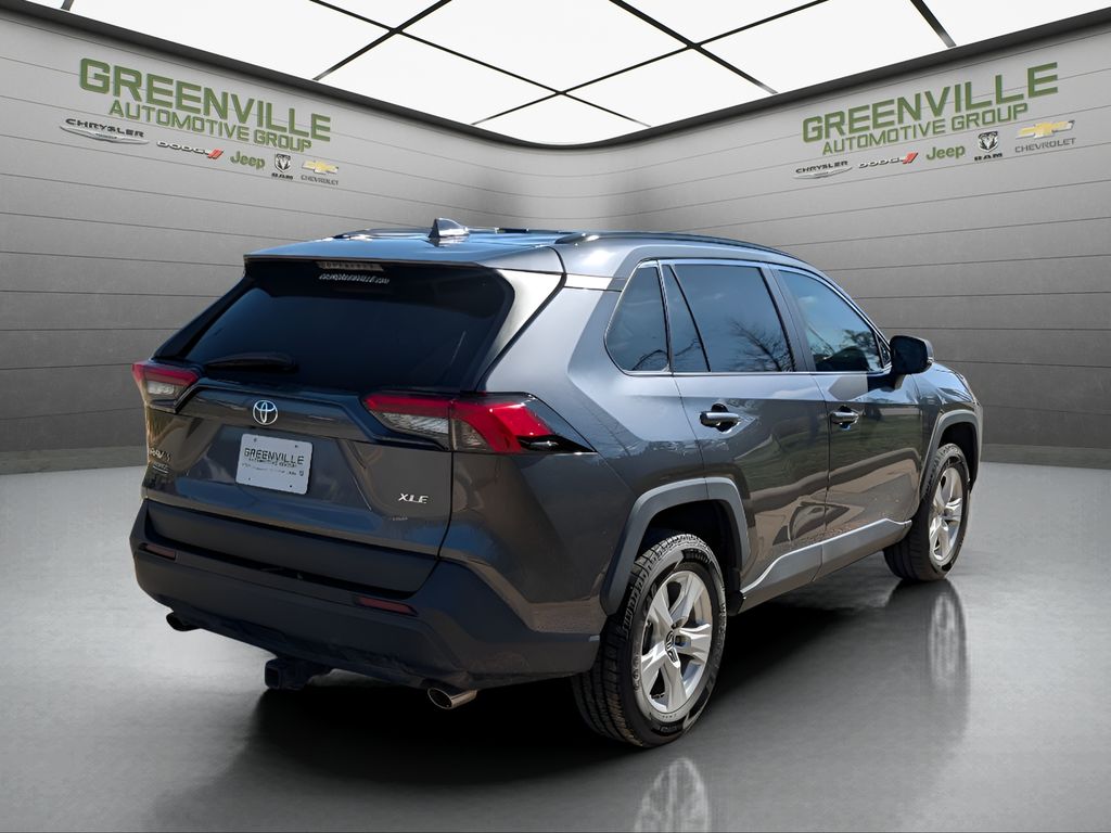2020 Toyota RAV4 XLE - Magnetic Gray Metallic exterior view 7