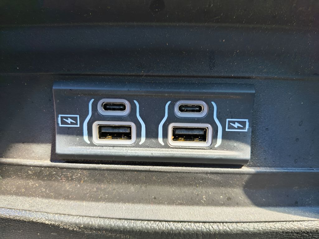 Used 2024 Jeep Grand Cherokee L Laredo X 4x4