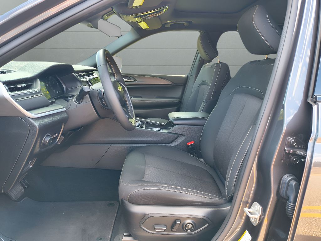 2024 Jeep Grand Cherokee L Laredo X 4x4 - Baltic Gray Metallic Clearcoat exterior view 17