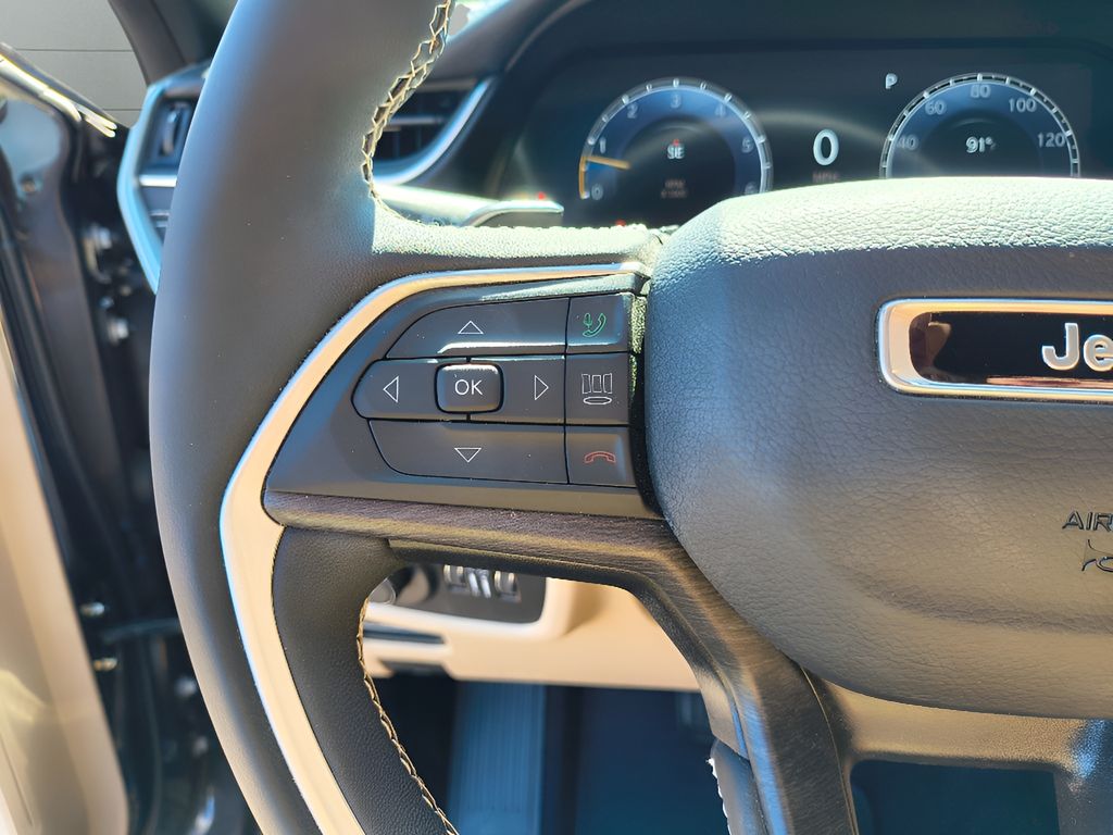 2024 Jeep Grand Cherokee L Limited - Baltic Gray Metallic Clearcoat exterior view 17