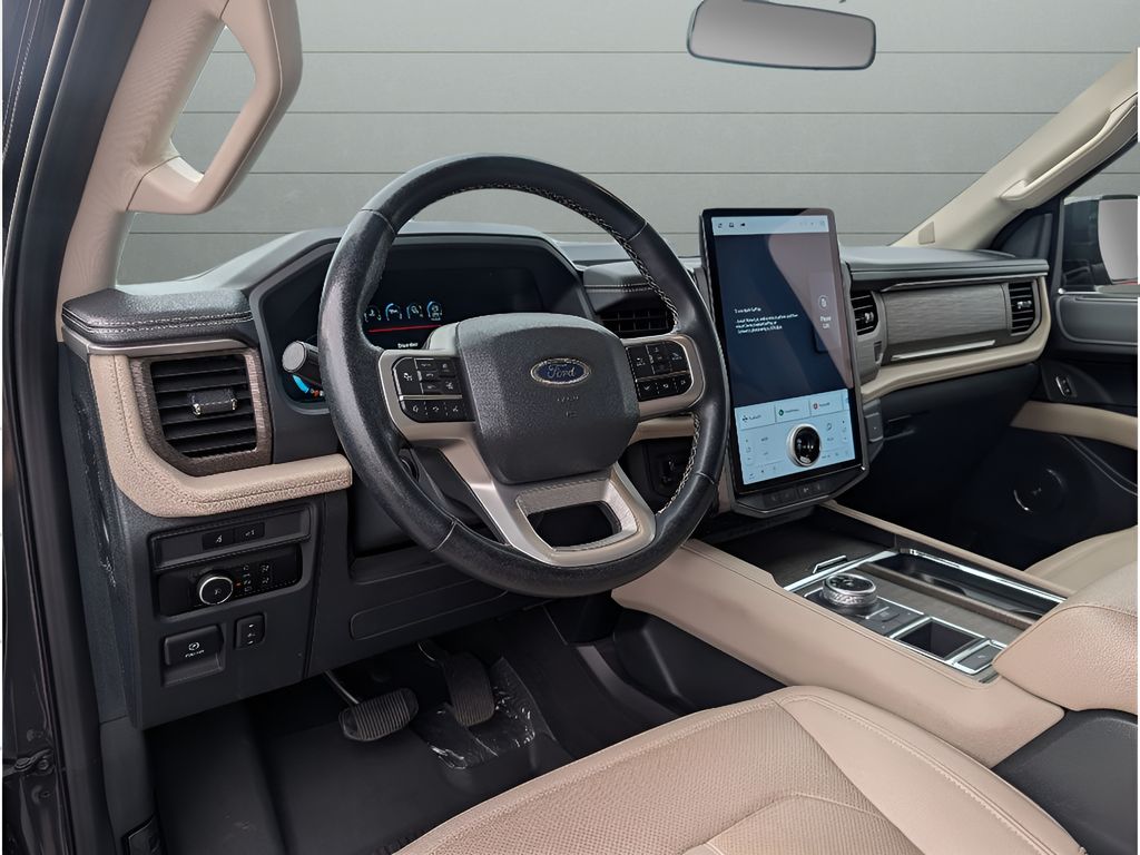 2023 Ford Expedition Limited - Dark Matter Metallic exterior view 19