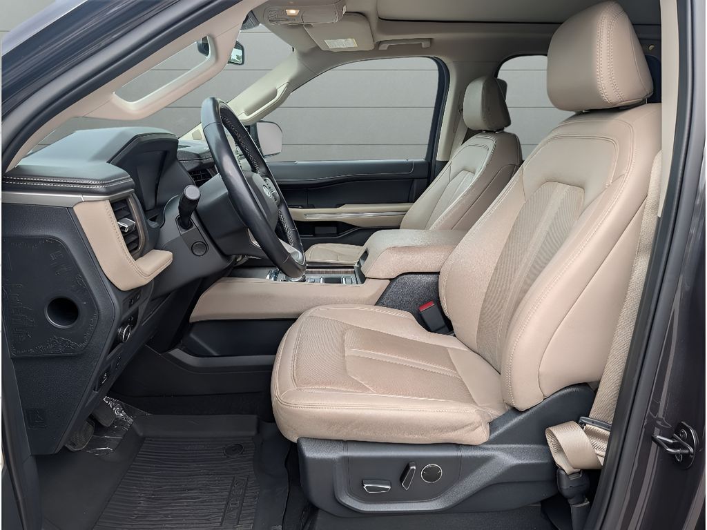 2023 Ford Expedition Limited - Dark Matter Metallic exterior view 18