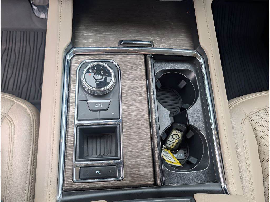 Used 2023 Ford Expedition Limited